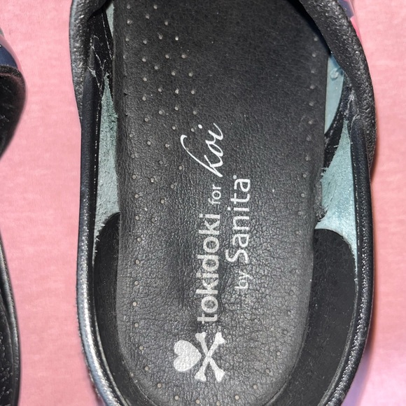 Tokidoki Paramour Kawaii CLOGS Koi by Sanita nursing shoes 38 HTF toki doki - Picture 4 of 6